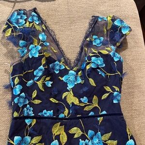 Elegant Floral Embroidered Mini Dress Marchesa Notte